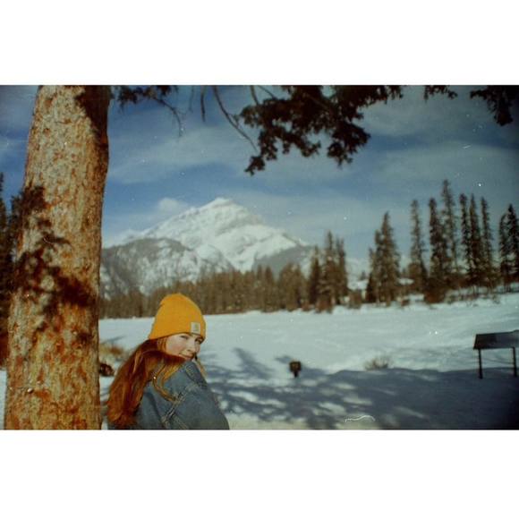 Meet your Posher, Lucie - Picture 1 of 1